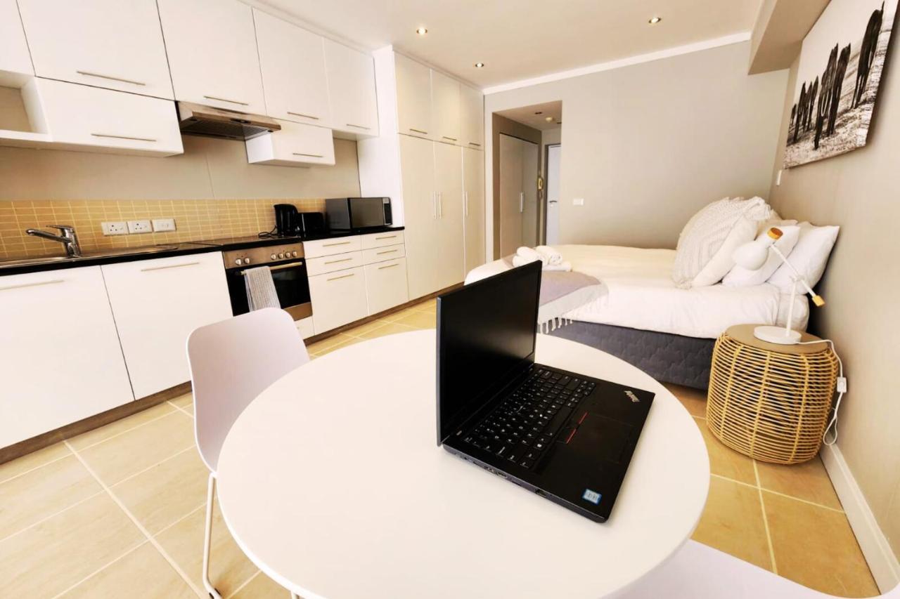 Picturesque Luxury In The Icon Cidade Do Cabo