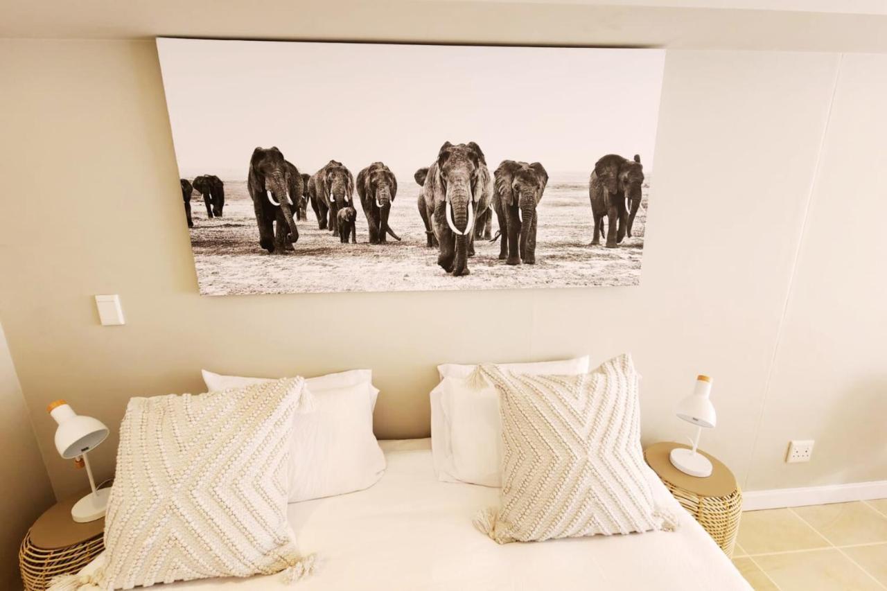 Picturesque Luxury In The Icon